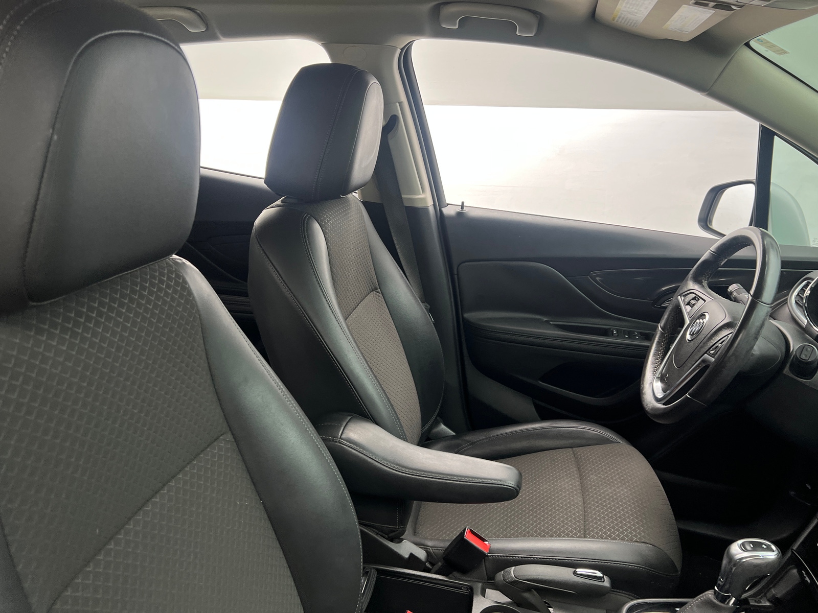 Thumbnail: 2018 Buick Encore - 2