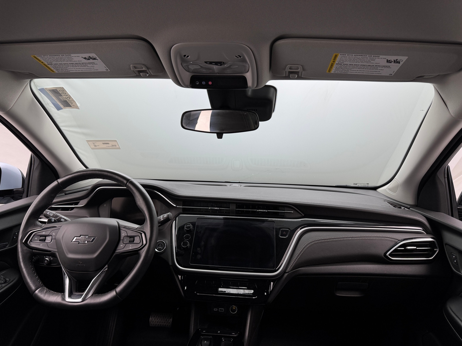 Thumbnail: 2023 Chevrolet Bolt EUV - 3