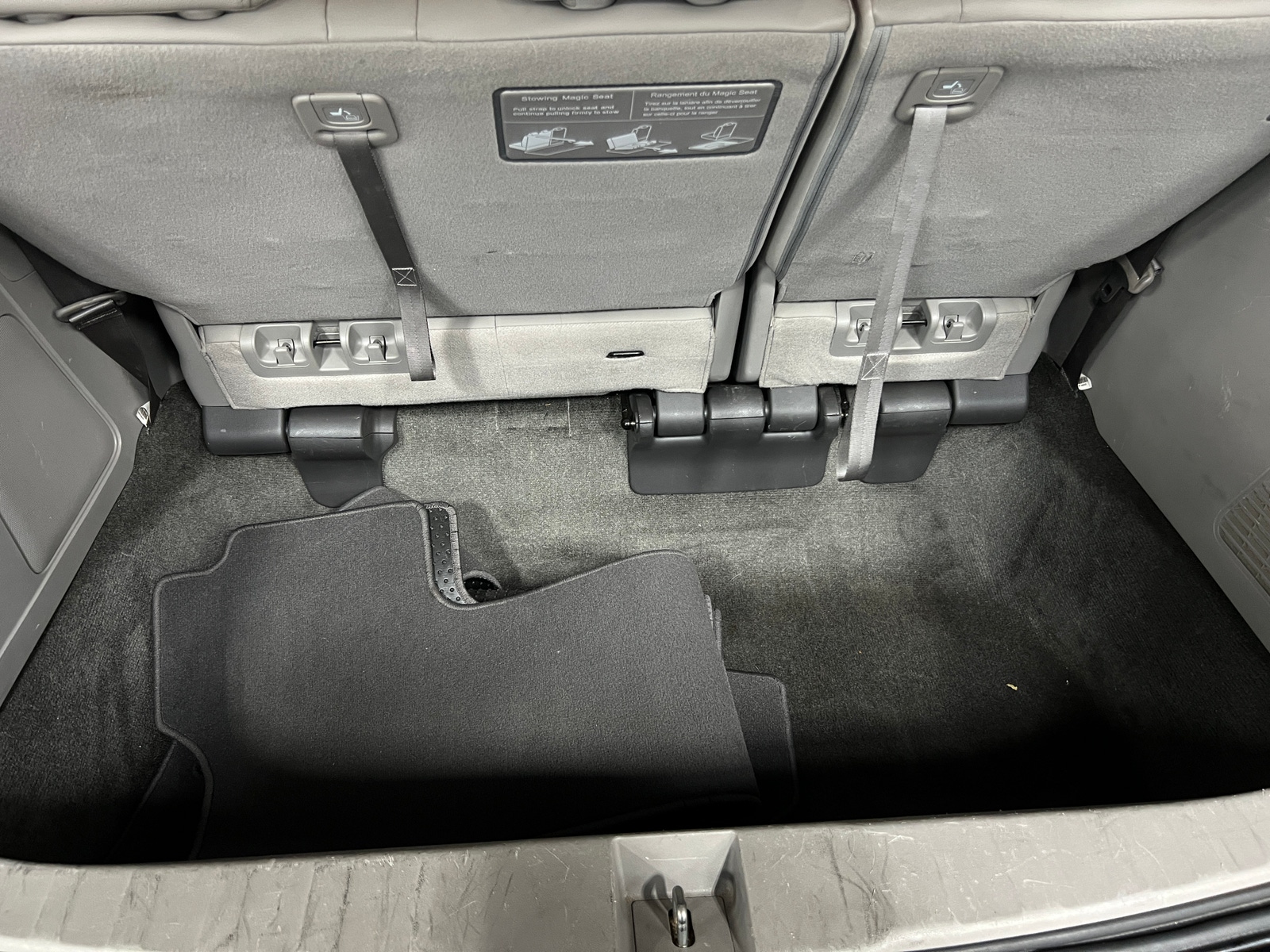 Thumbnail: 2012 Honda Odyssey - 6