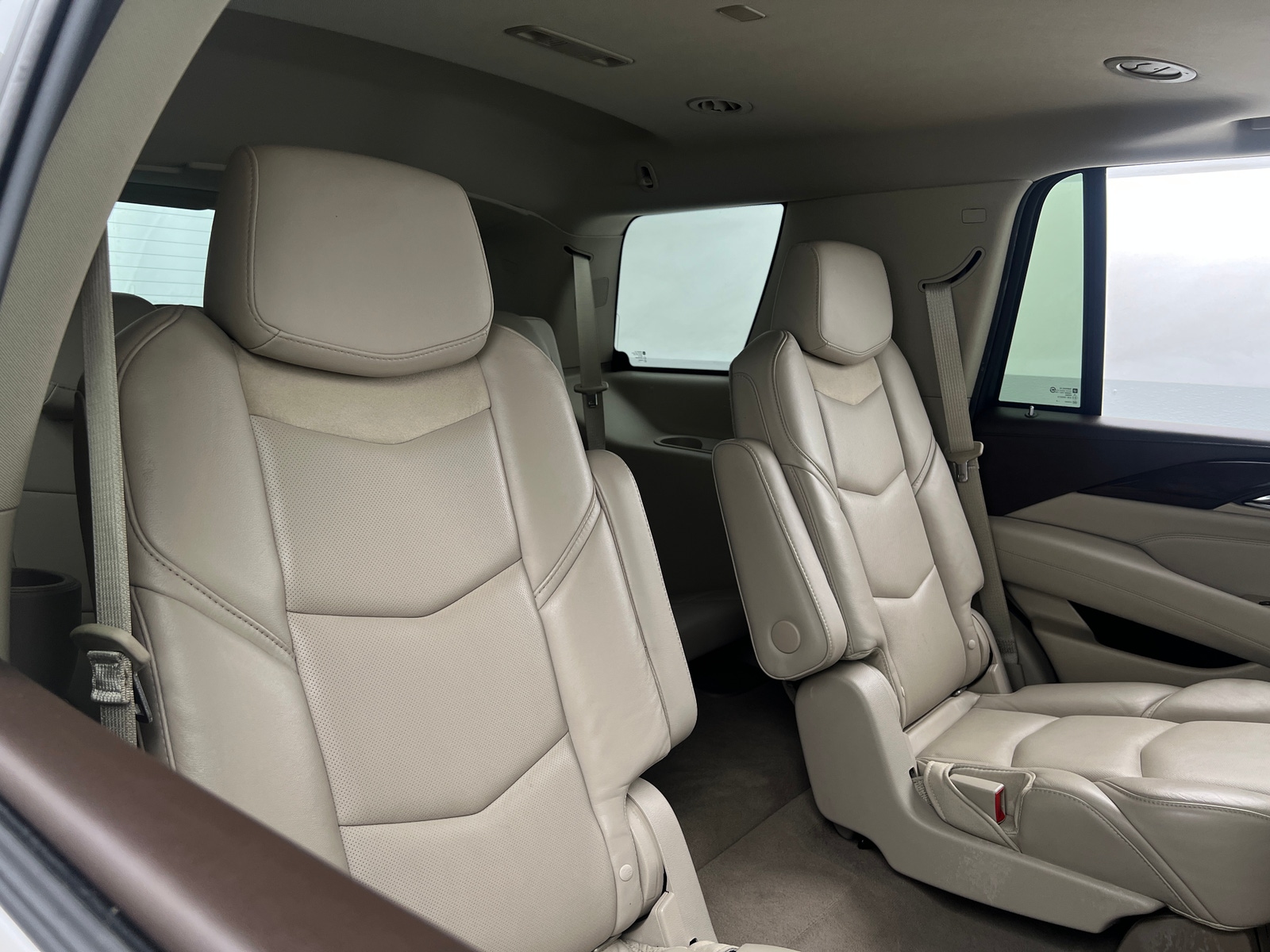 Thumbnail: 2017 Cadillac Escalade - 5