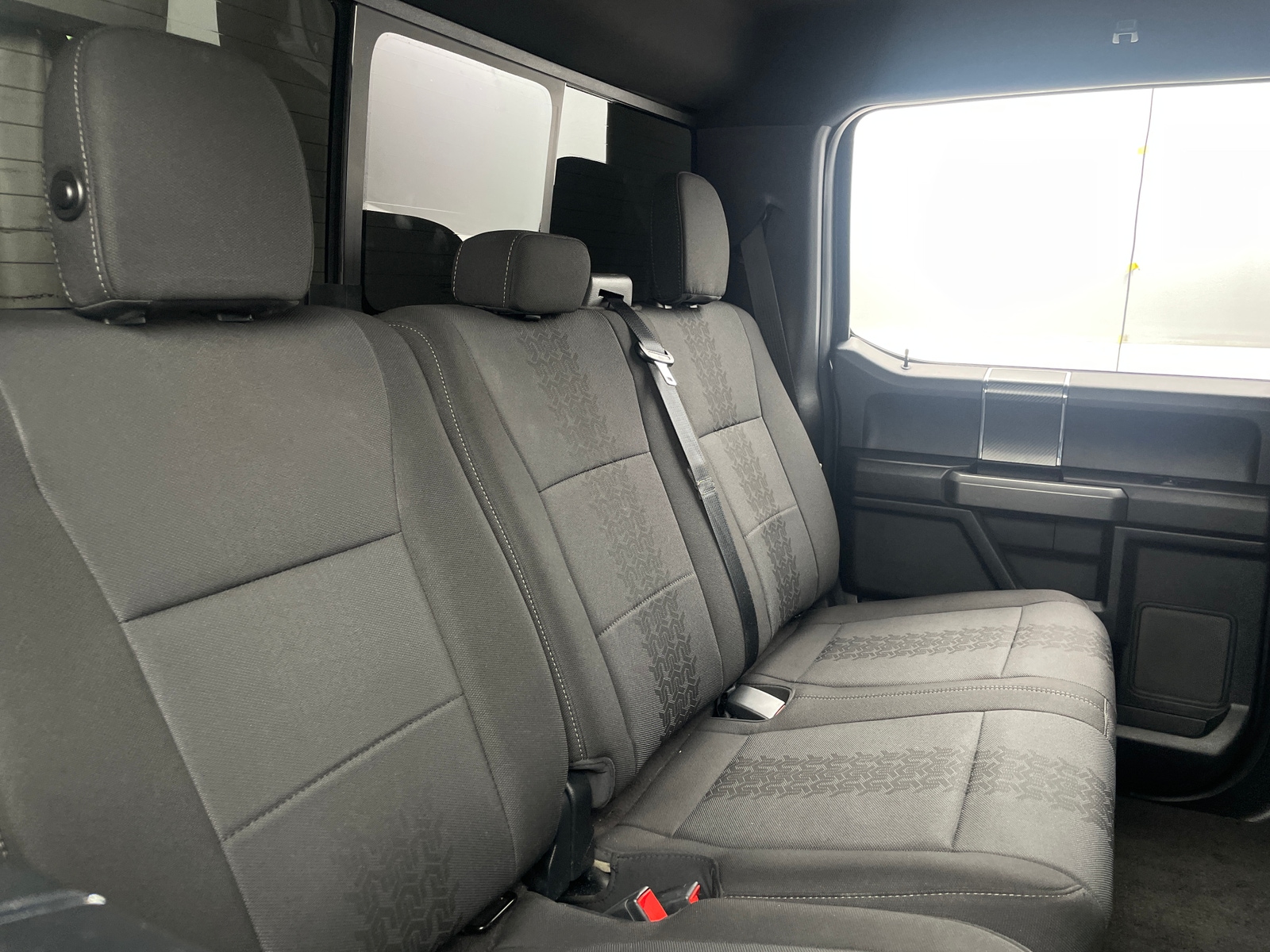 Thumbnail: 2018 Ford Econoline - 6