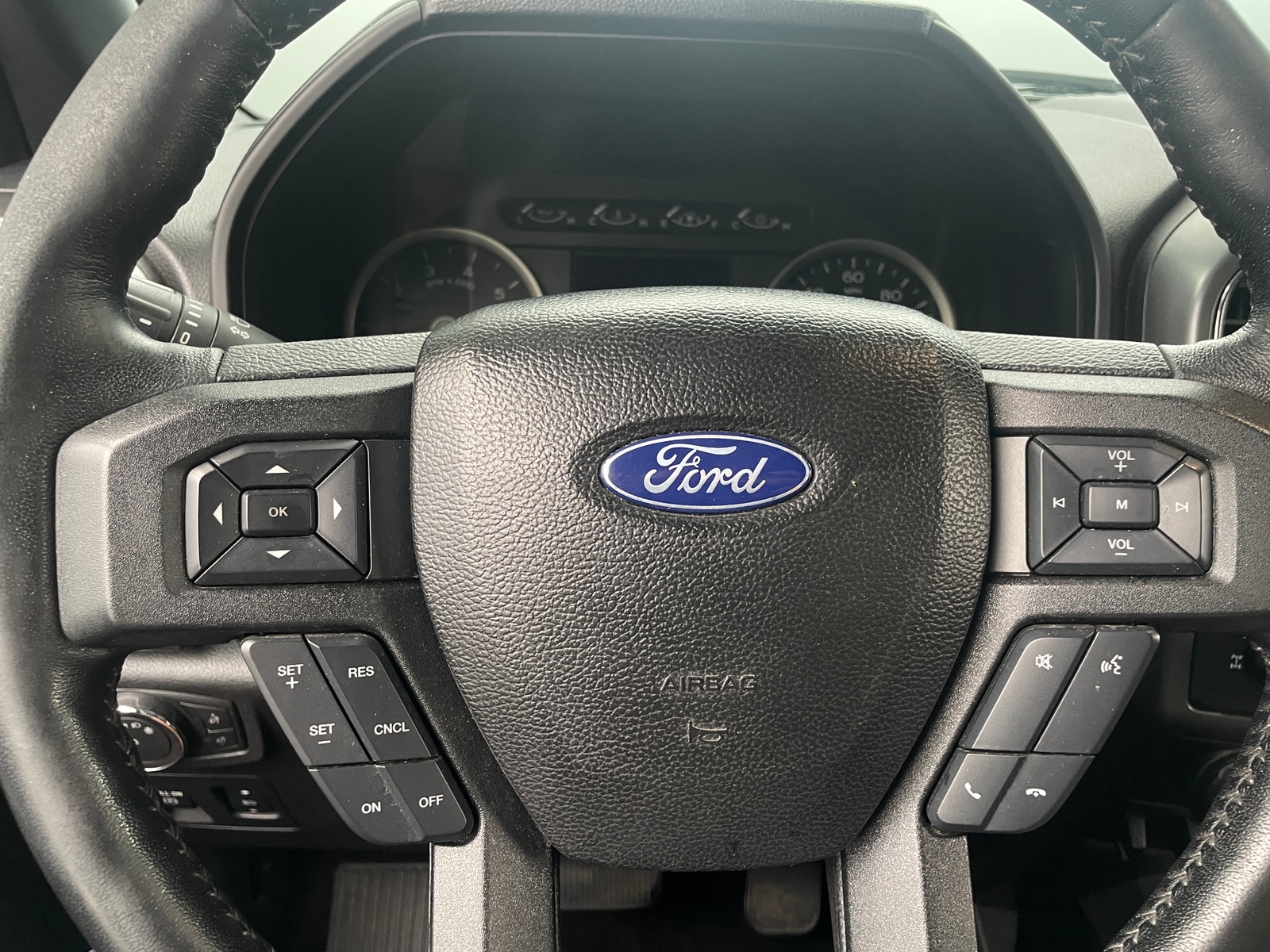 Thumbnail: 2018 Ford Econoline - 5