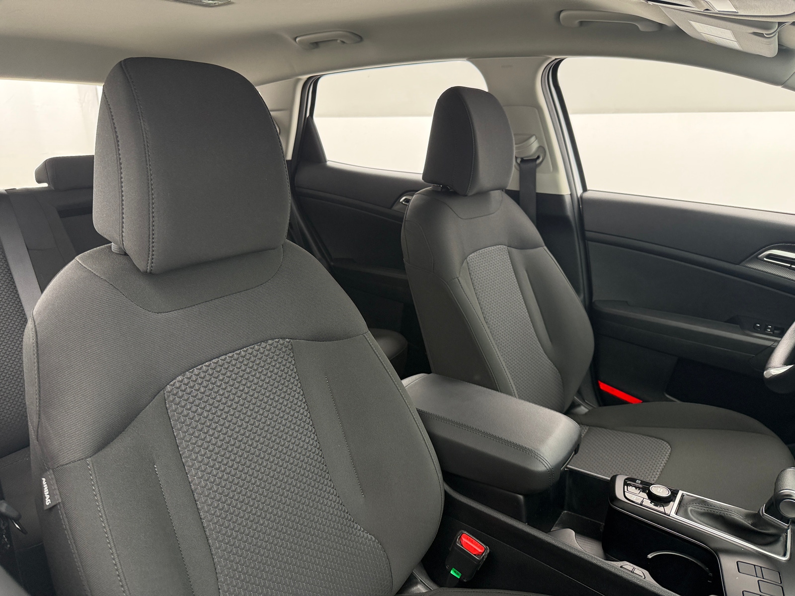 Thumbnail: 2025 Kia Sportage - 2