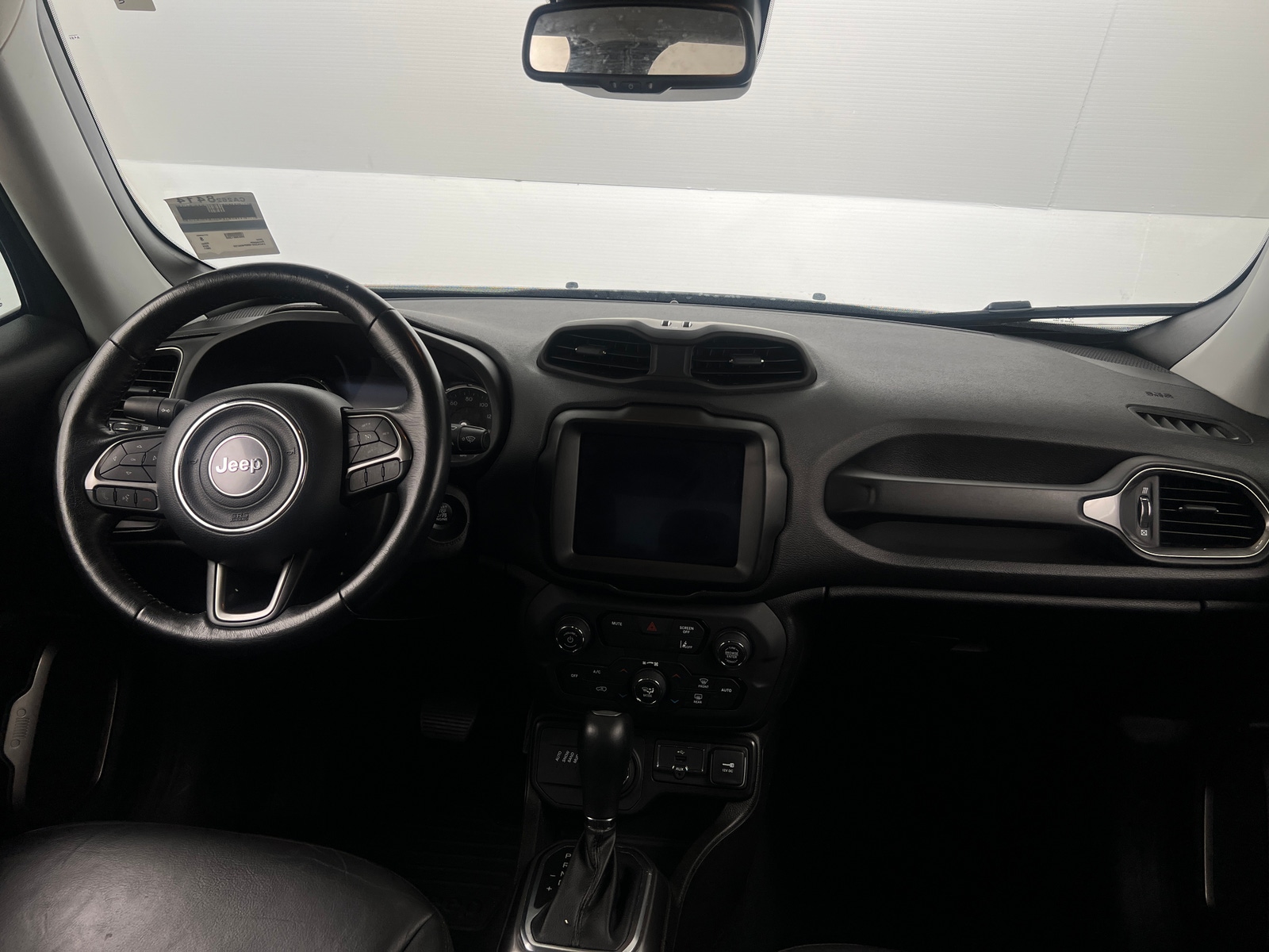 Thumbnail: 2021 Jeep Renegade - 3