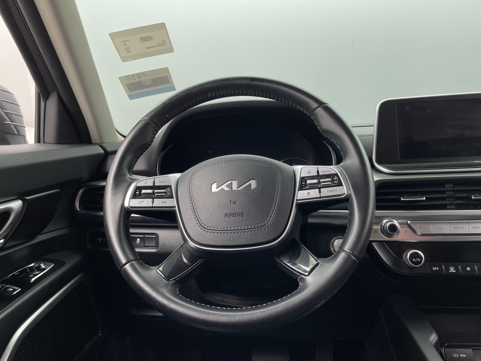 Thumbnail: 2022 Kia Telluride - 4
