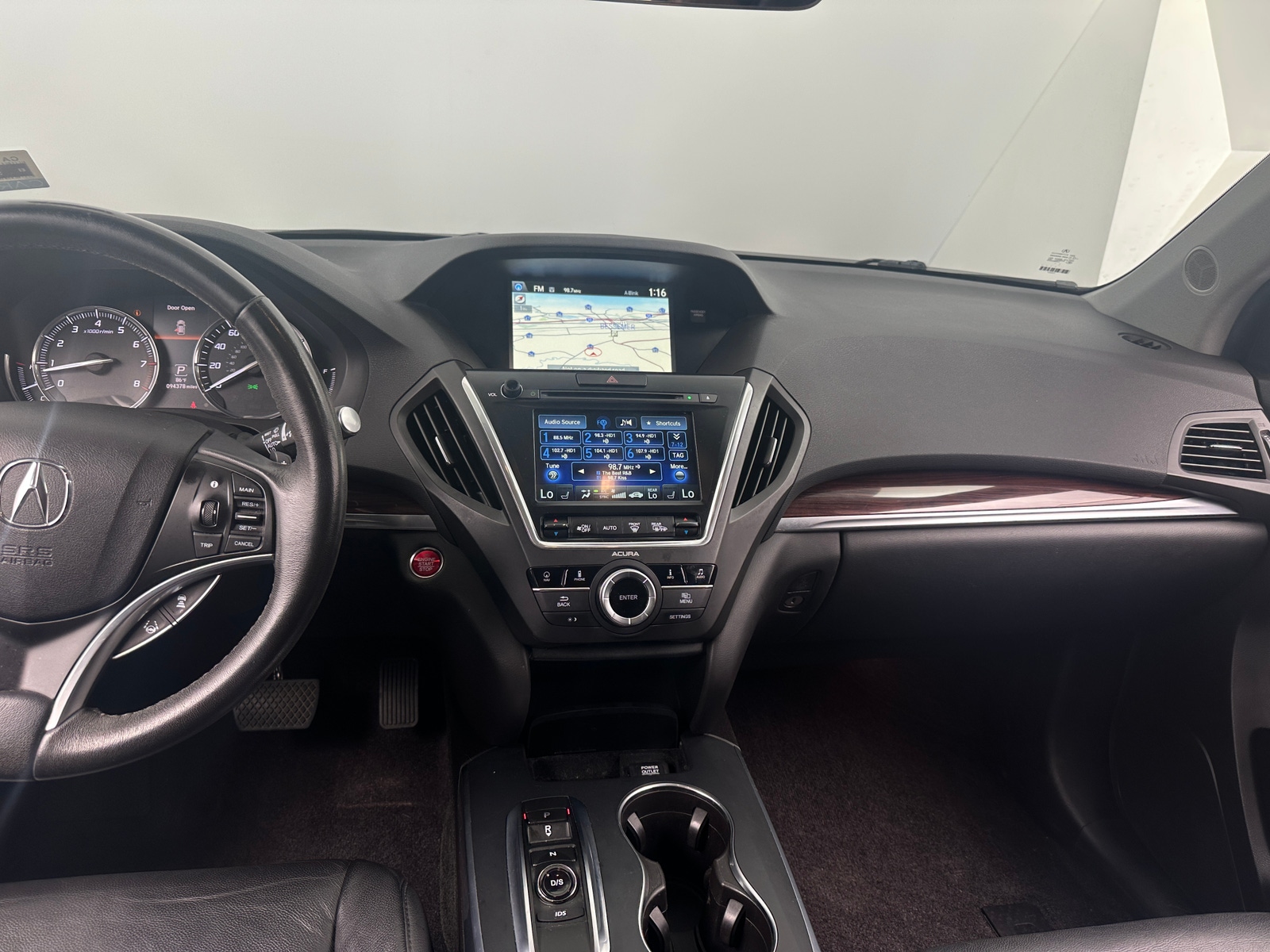 Thumbnail: 2016 Acura MDX - 2