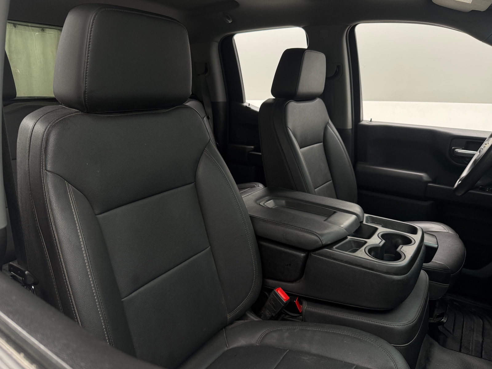 Thumbnail: 2021 Chevrolet Silverado 1500 - 2