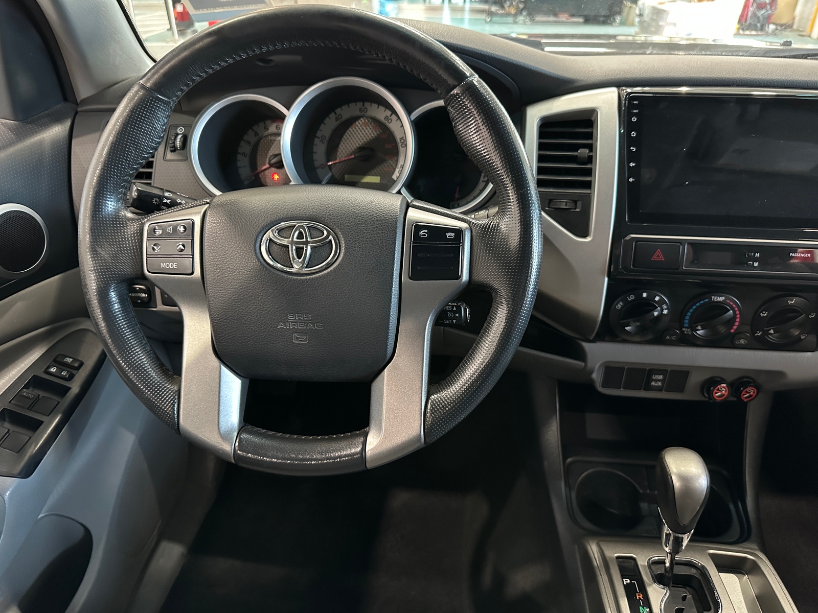 Thumbnail: 2013 Toyota Tacoma - 5
