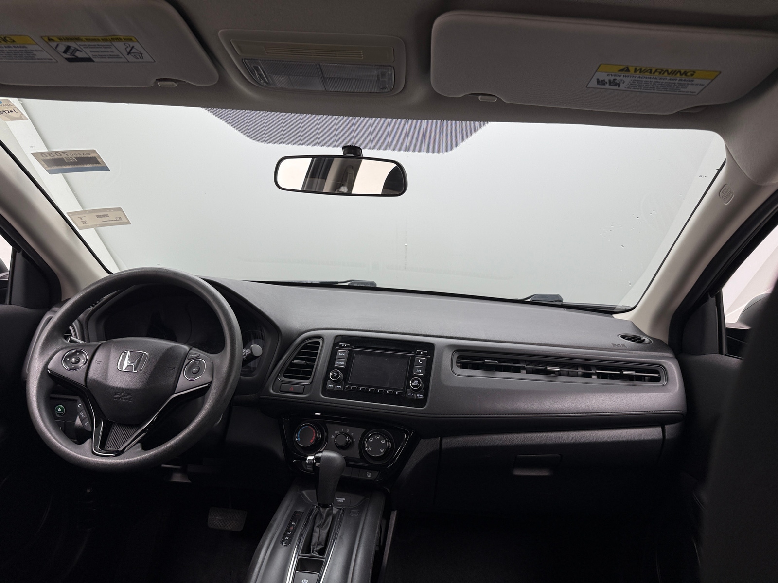 Thumbnail: 2016 Honda HR-V - 3