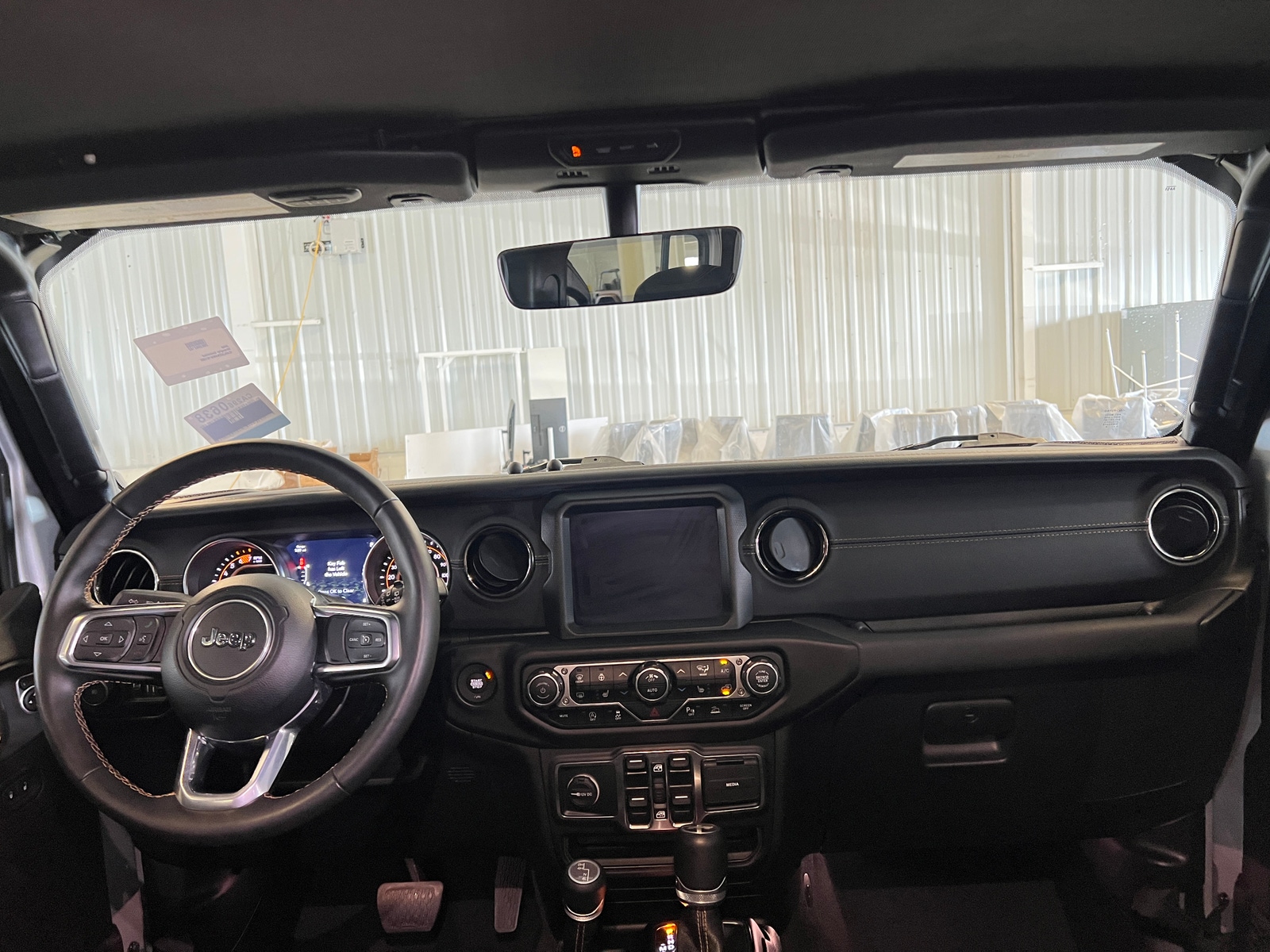 Thumbnail: 2022 Jeep Wrangler - 3