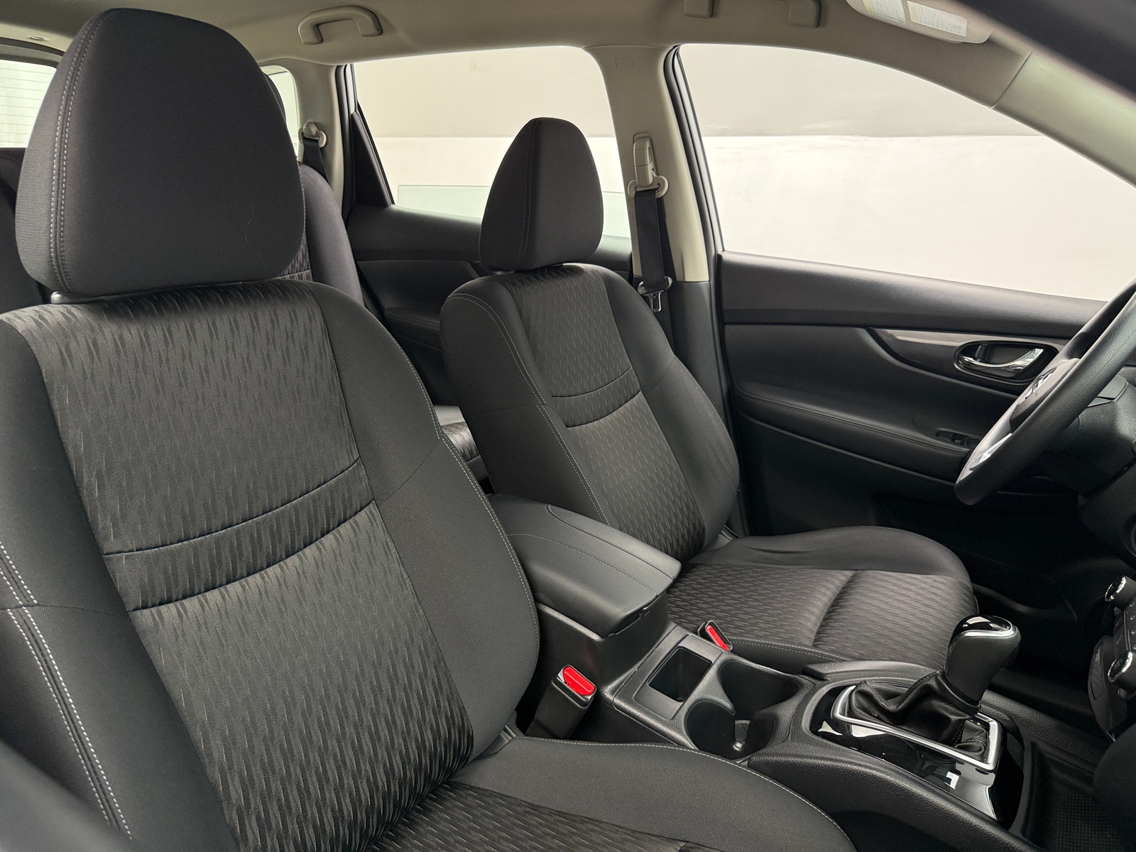 Thumbnail: 2018 Nissan Rogue - 2