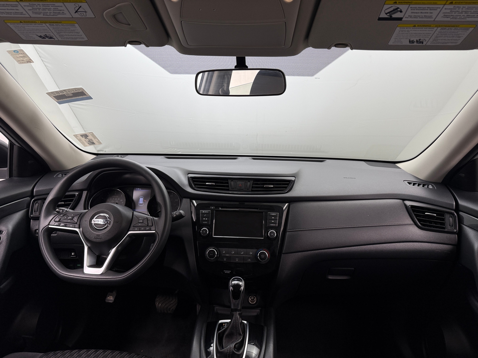 Thumbnail: 2018 Nissan Rogue - 3