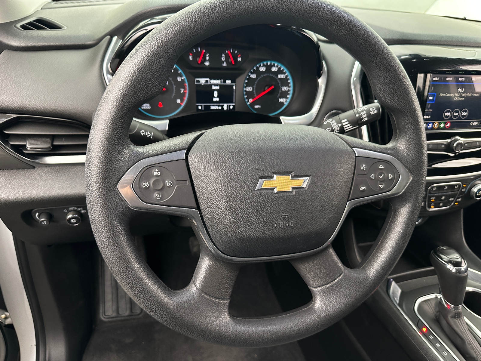 Thumbnail: 2020 Chevrolet Traverse - 5