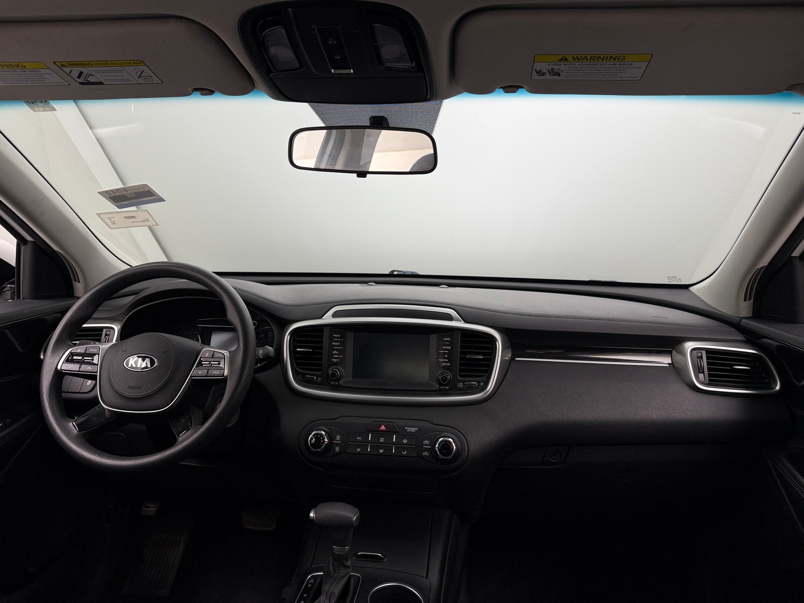 Thumbnail: 2020 Kia Sorento - 3
