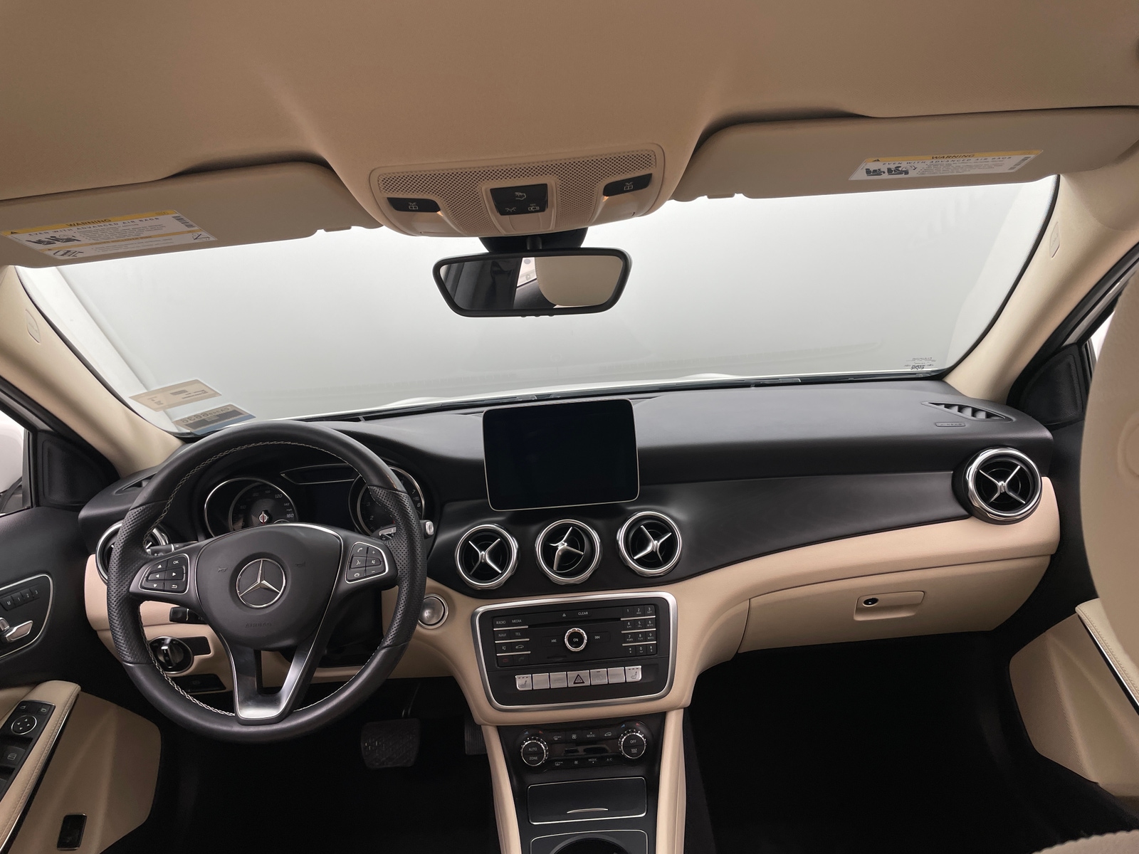 Thumbnail: 2019 Mercedes-Benz GLA - 2