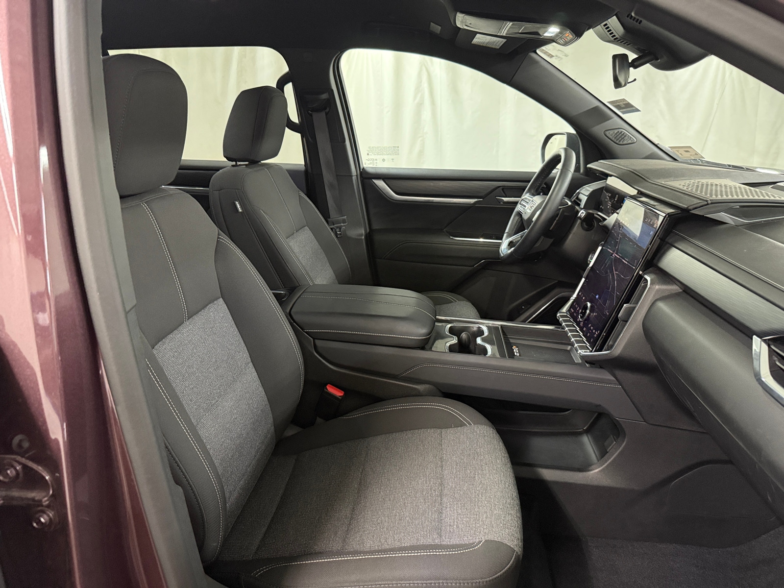 Thumbnail: 2025 GMC Acadia - 2