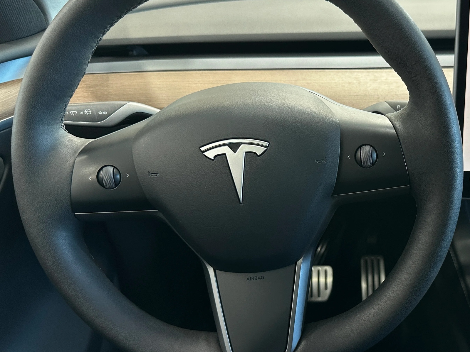 Thumbnail: 2022 Tesla Model Y - 3