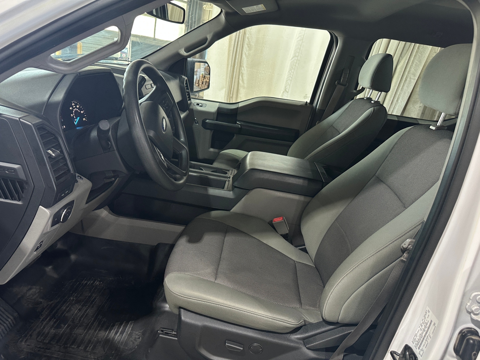 Thumbnail: 2018 Ford Econoline - 2