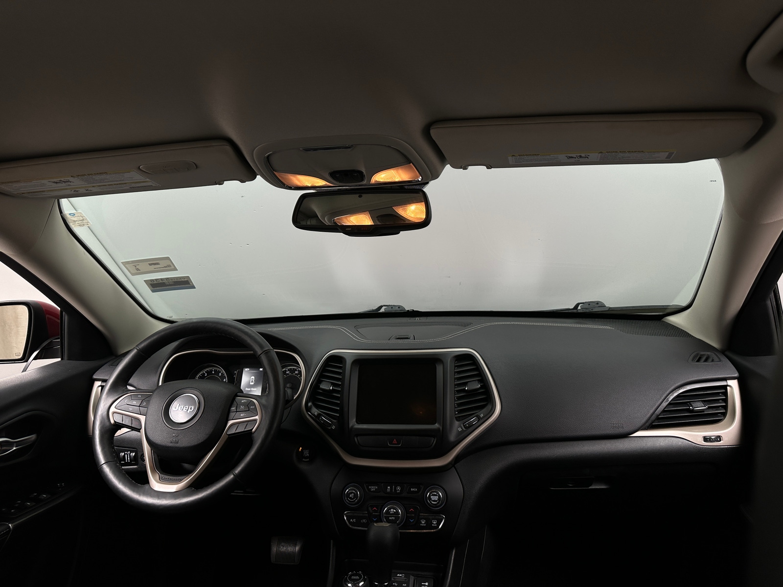 Thumbnail: 2015 Jeep Cherokee - 2