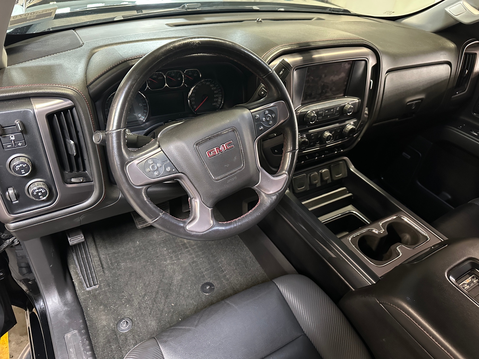 Thumbnail: 2017 GMC Sierra 1500 - 2