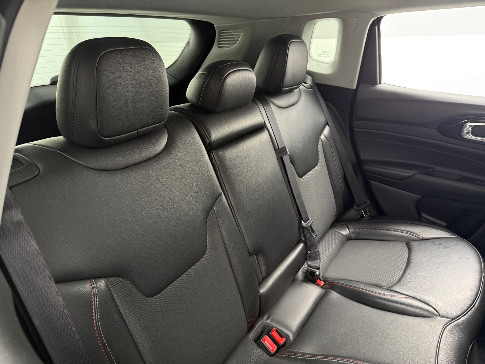 Thumbnail: 2022 Jeep Compass - 6