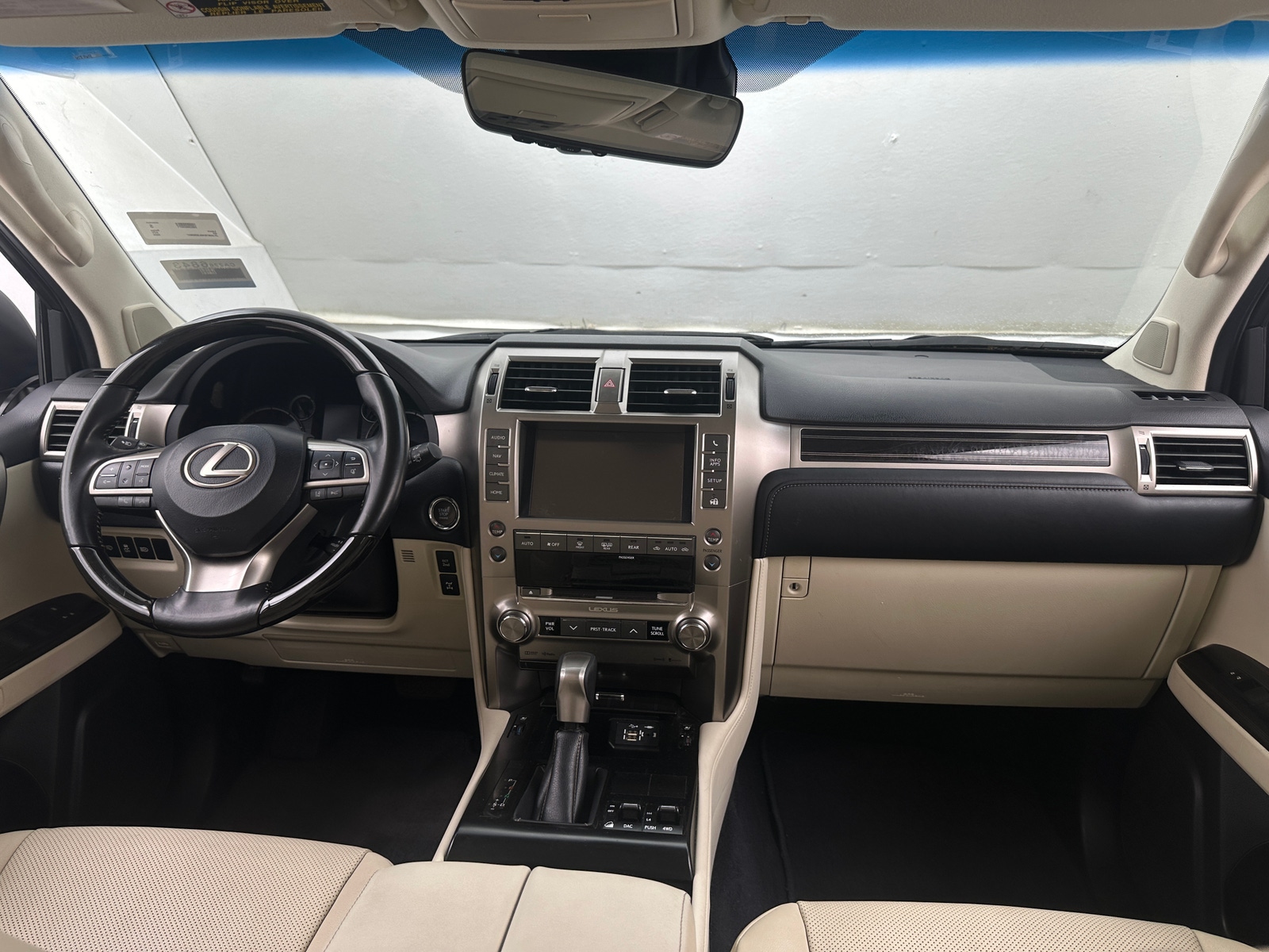 Thumbnail: 2020 Lexus GX - 2