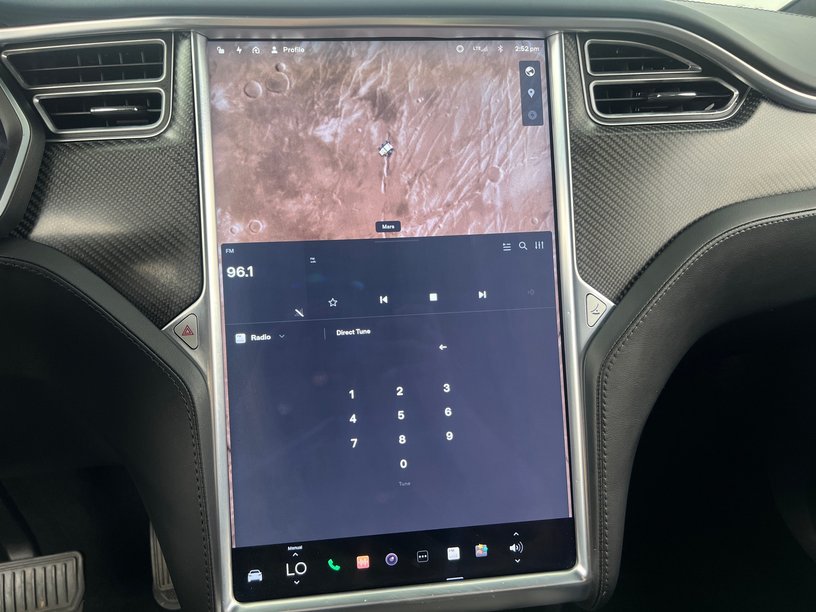 Thumbnail: 2017 Tesla Model X - 3