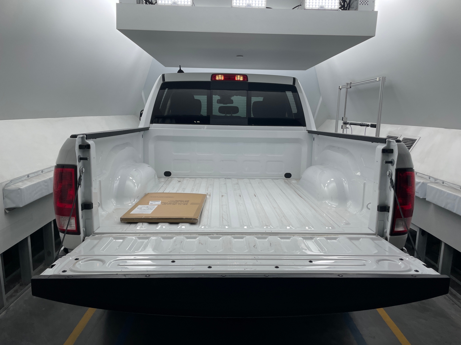 Thumbnail: 2023 RAM 1500 Classic - 7