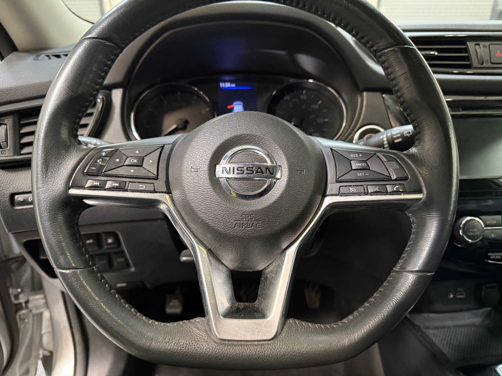 Thumbnail: 2018 Nissan Rogue - 5