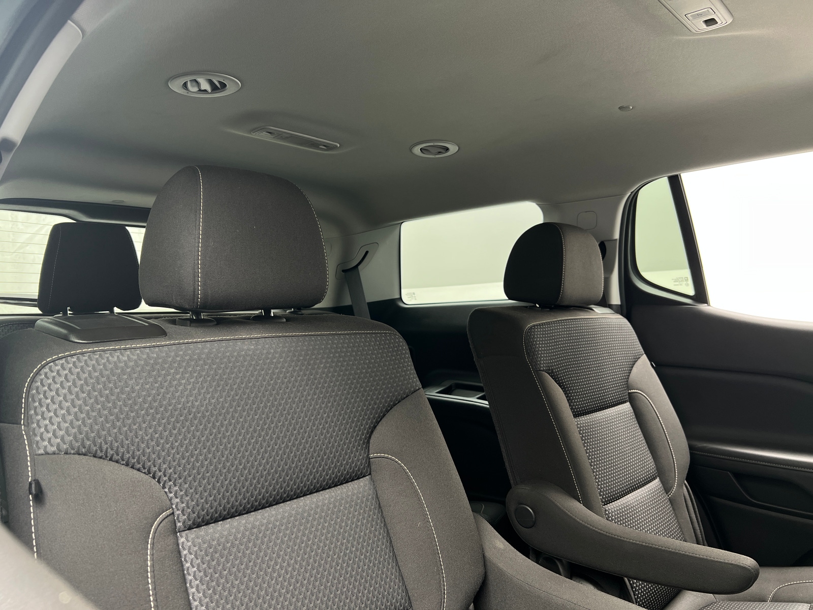Thumbnail: 2023 GMC Acadia - 6