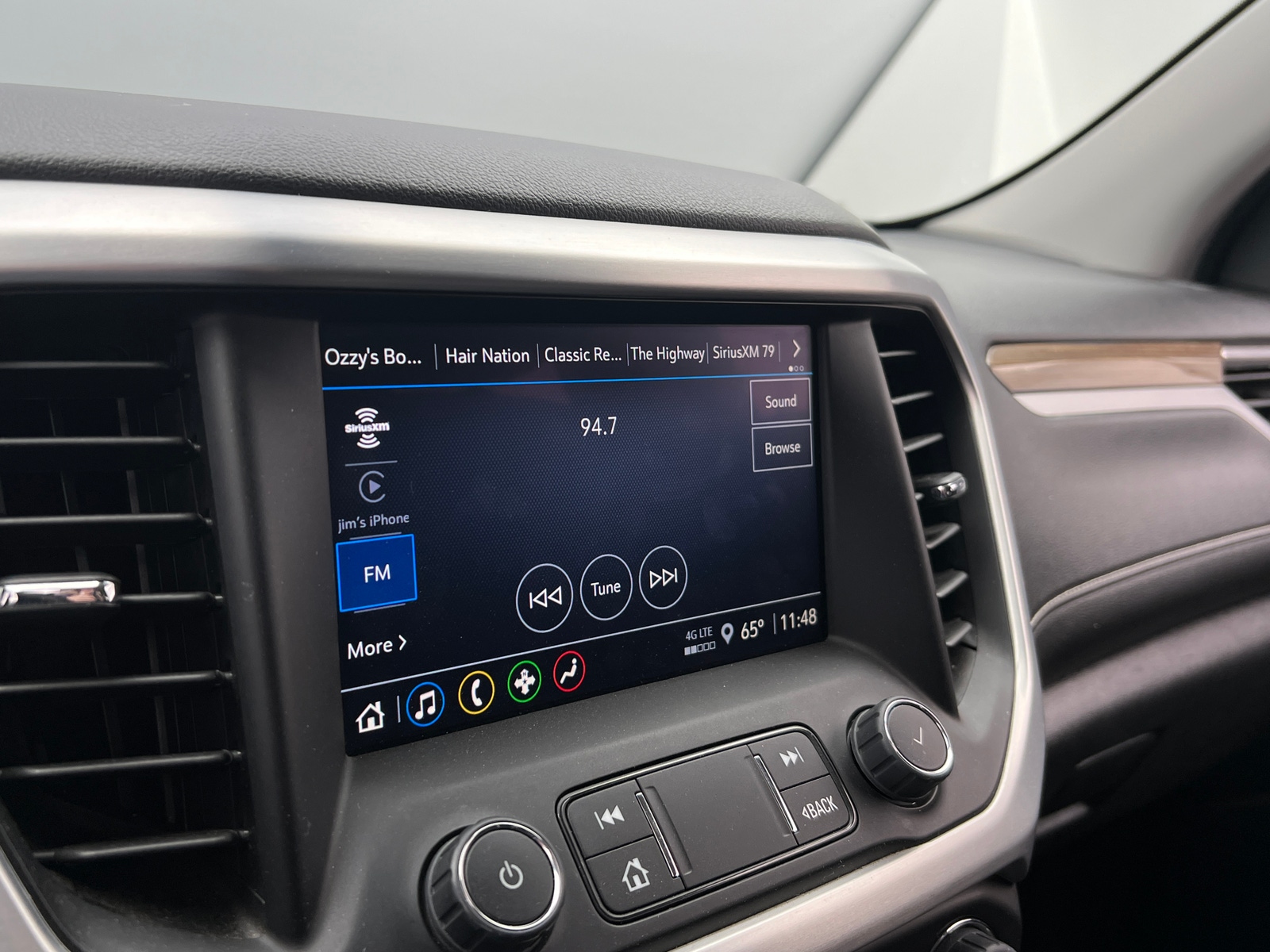 Thumbnail: 2023 GMC Acadia - 4
