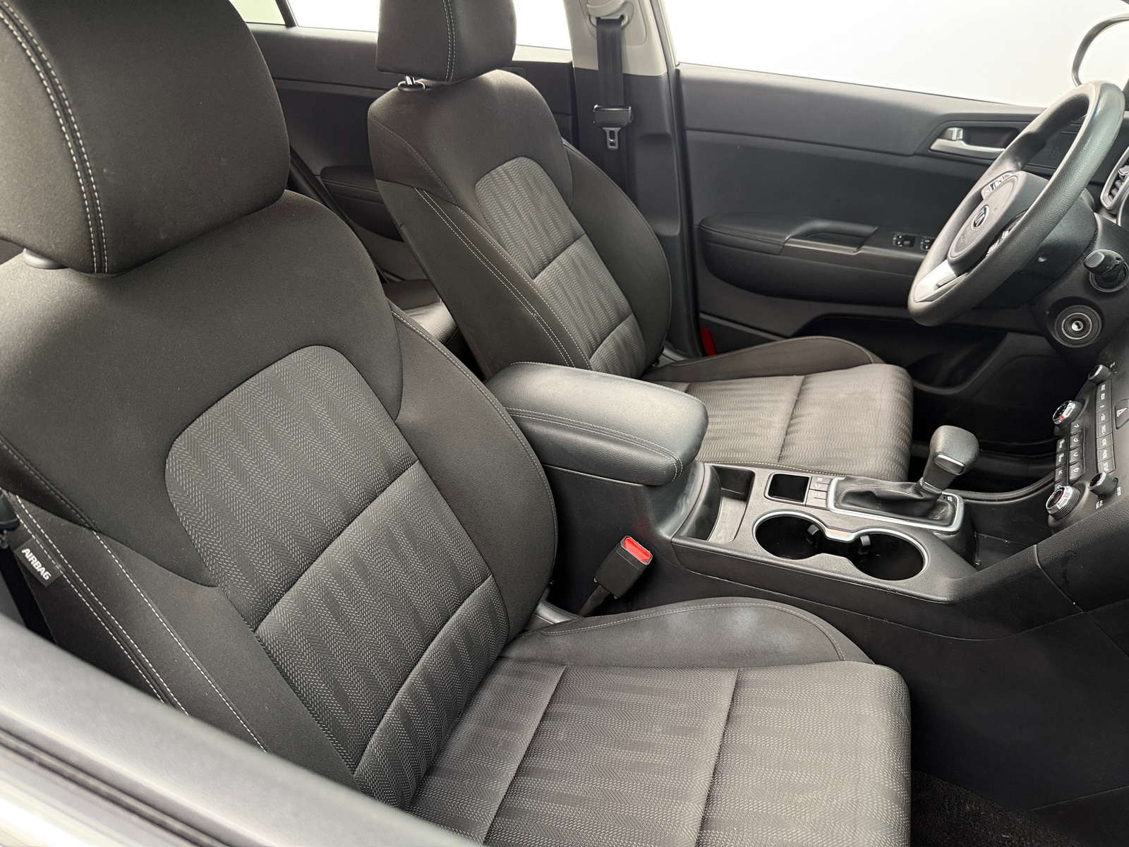 Thumbnail: 2020 Kia Sportage - 2