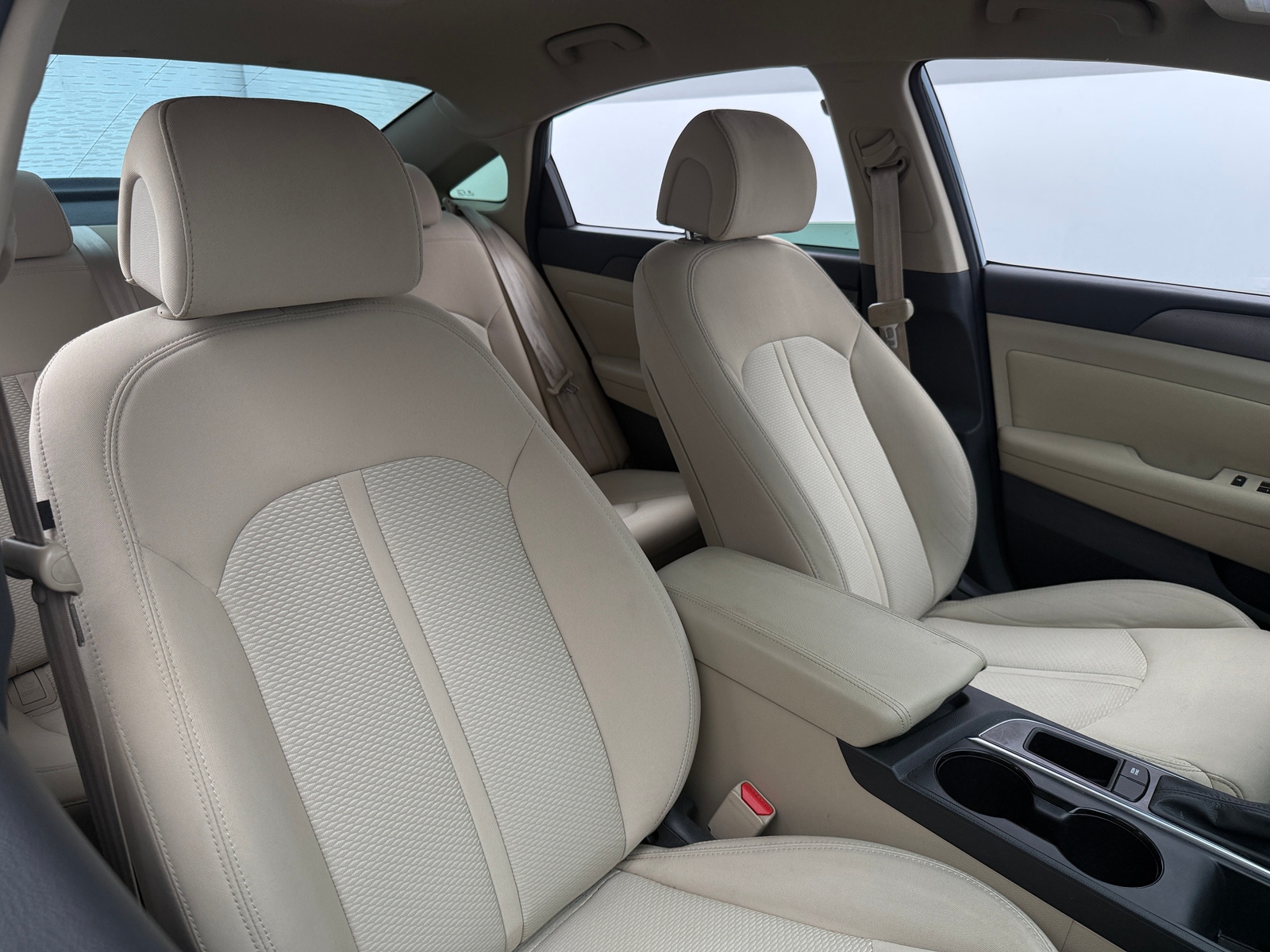 Thumbnail: 2015 Hyundai Sonata - 2
