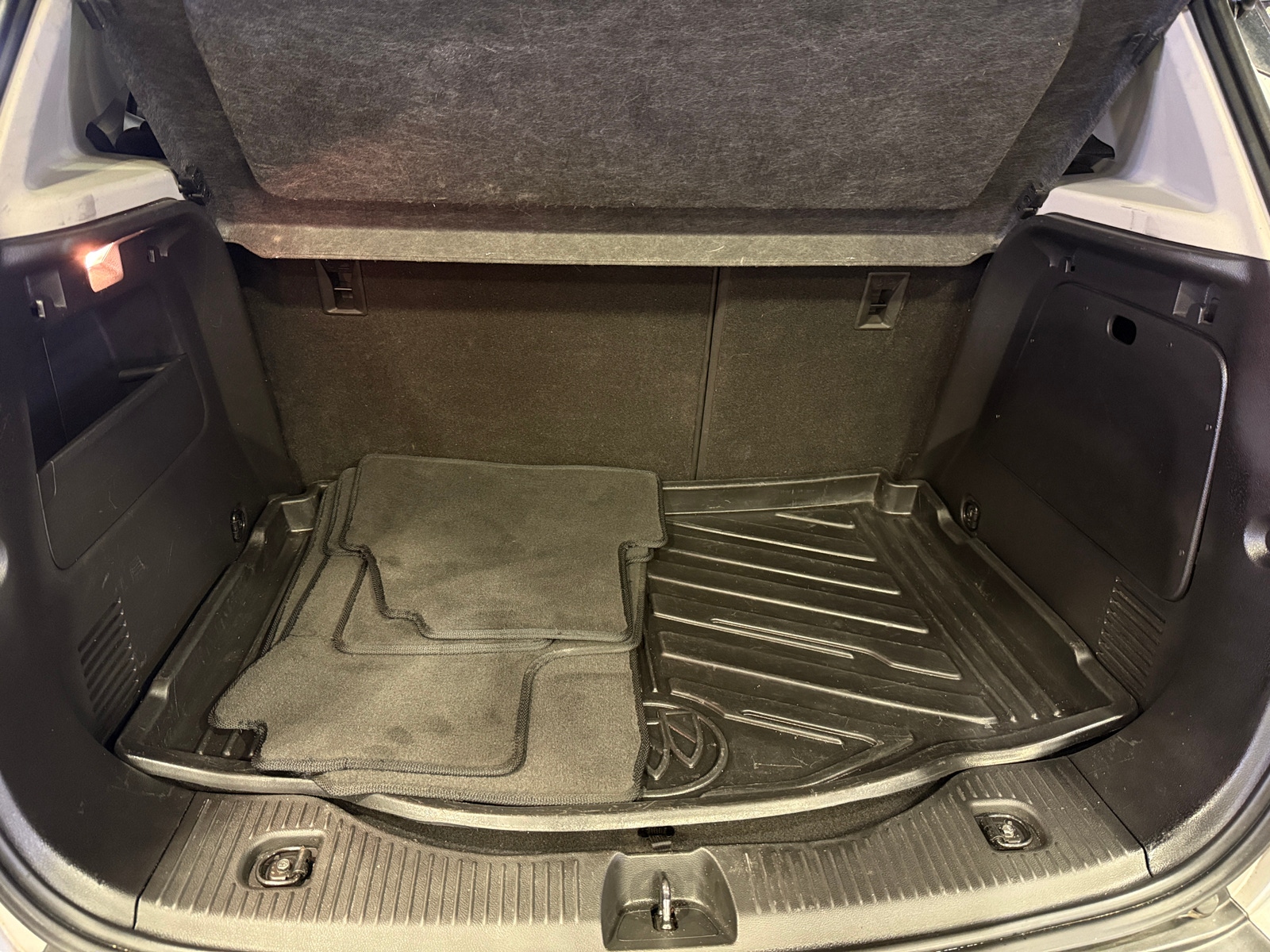 Thumbnail: 2016 Buick Encore - 7