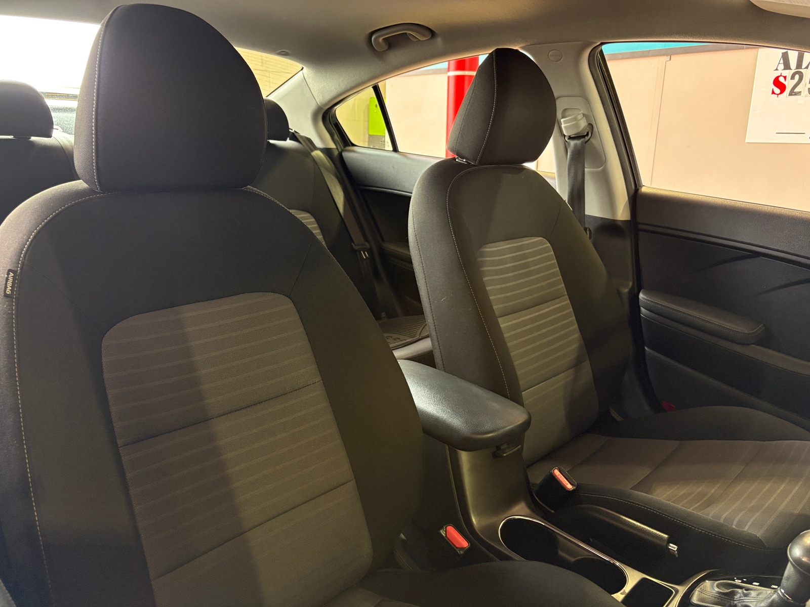Thumbnail: 2018 Kia Forte - 2