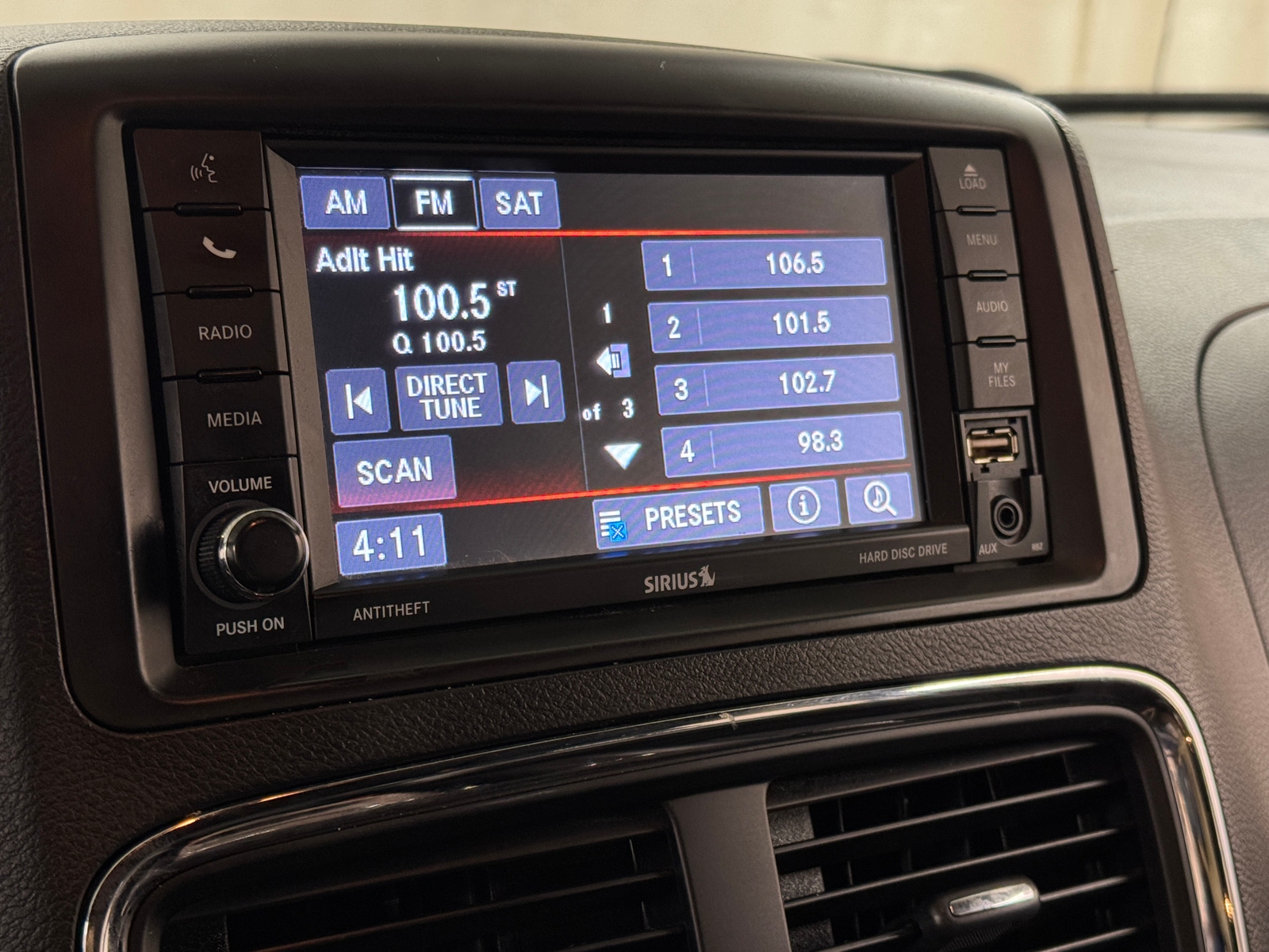 Thumbnail: 2018 Dodge Grand Caravan - 3