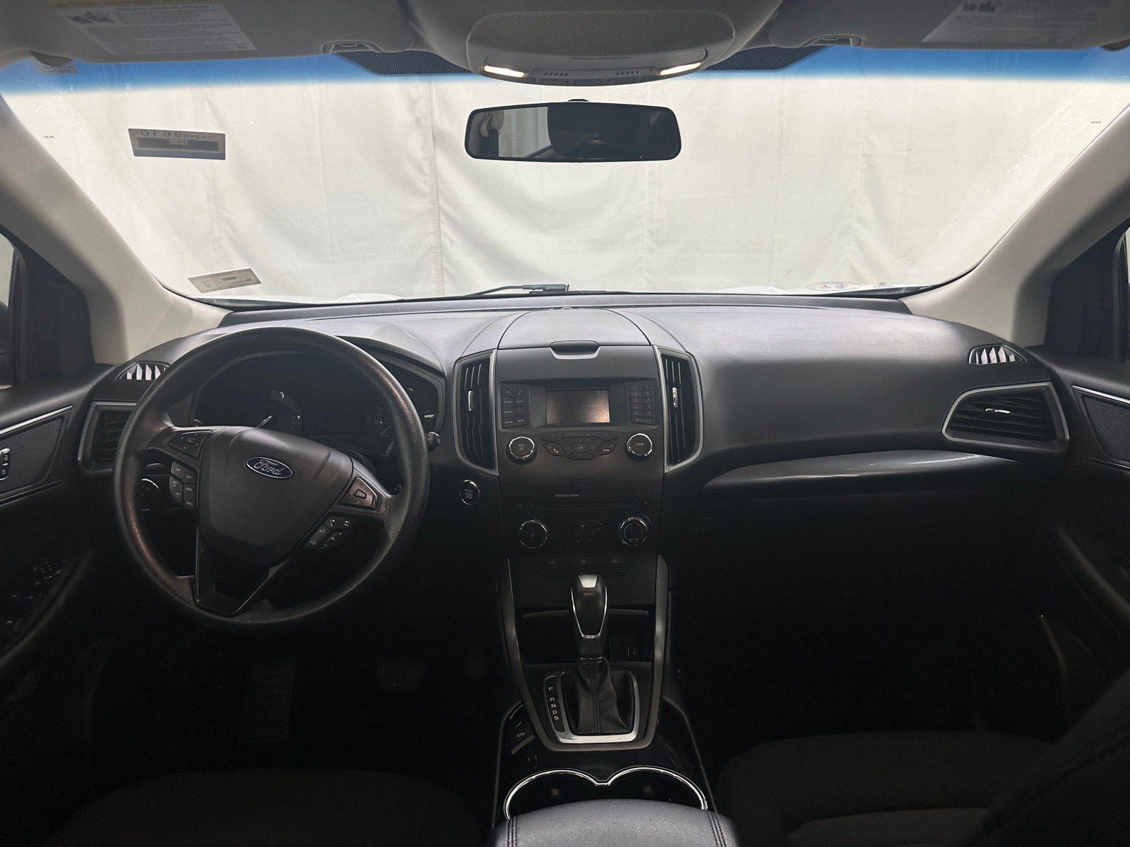 Thumbnail: 2018 Ford Edge - 3