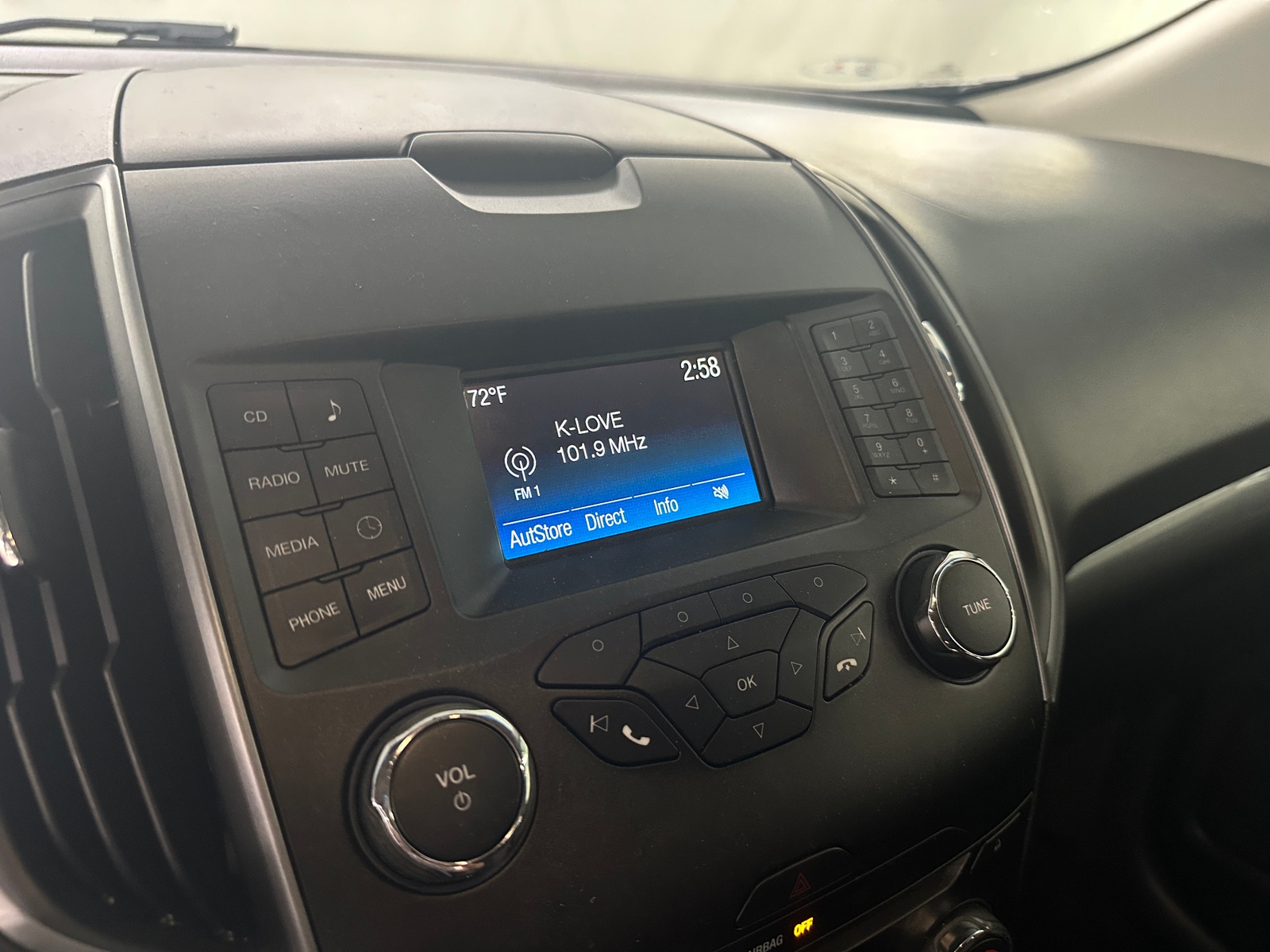 Thumbnail: 2018 Ford Edge - 4
