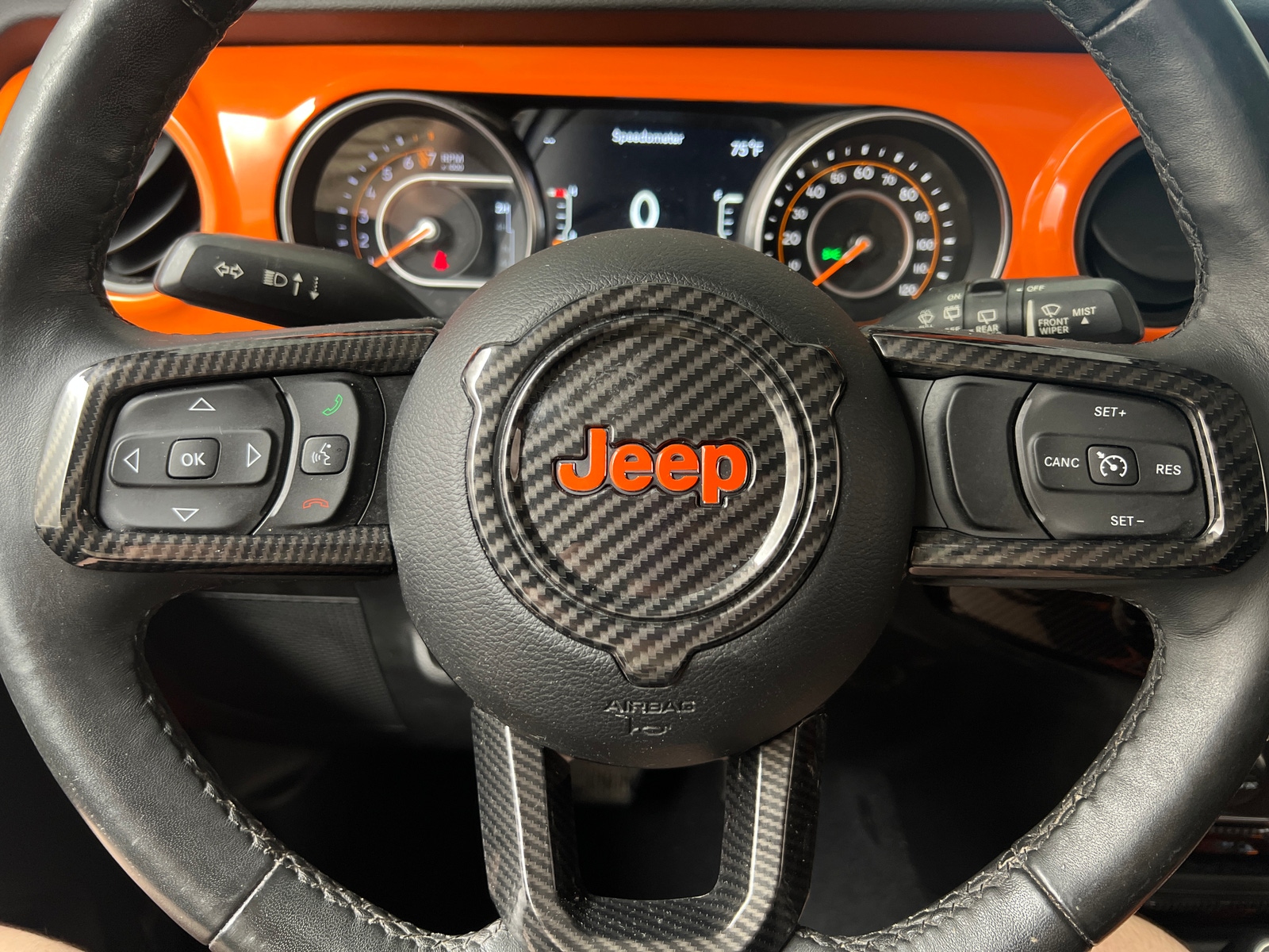 Thumbnail: 2018 Jeep Wrangler - 5