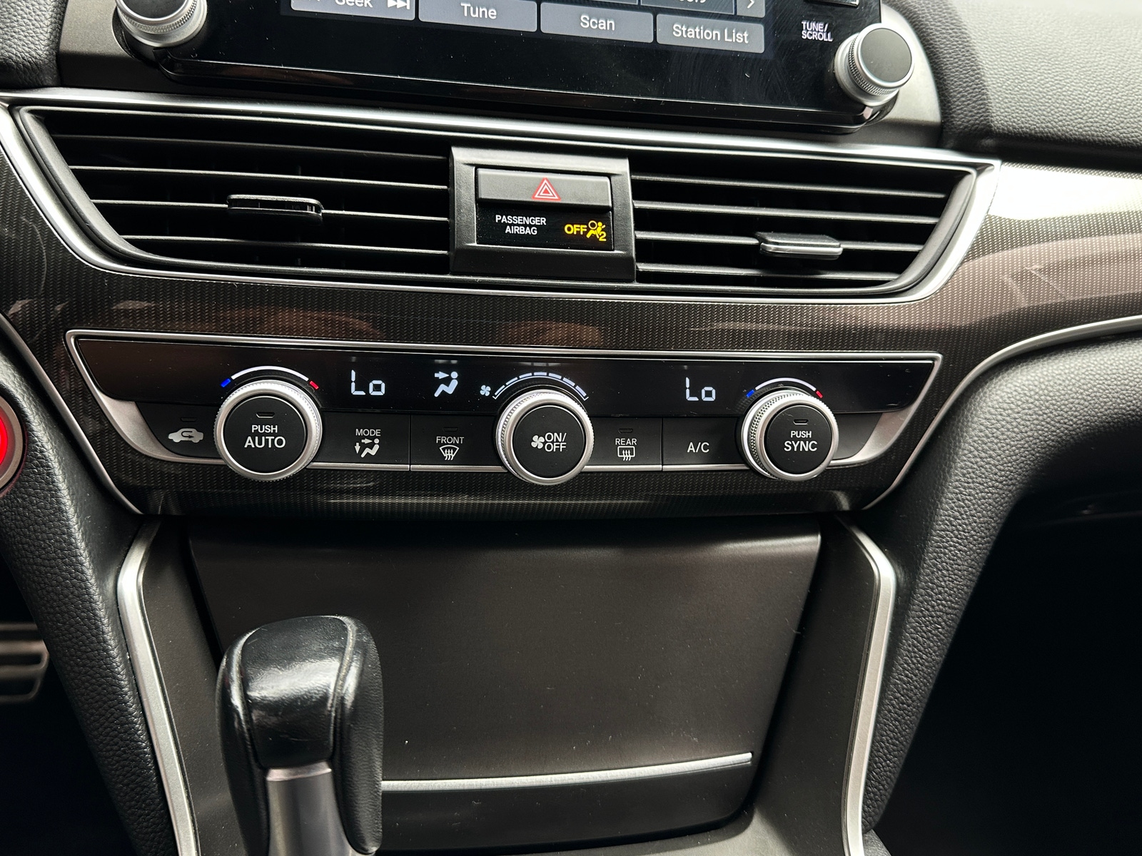 Thumbnail: 2019 Honda Accord - 4