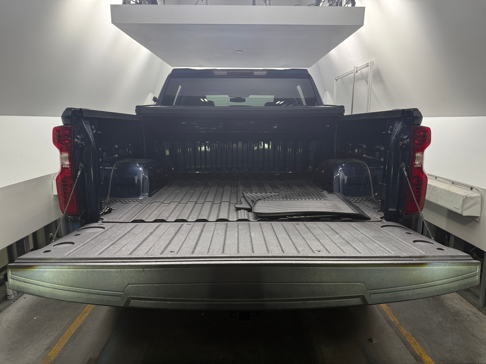 Thumbnail: 2021 Chevrolet Silverado 1500 - 7