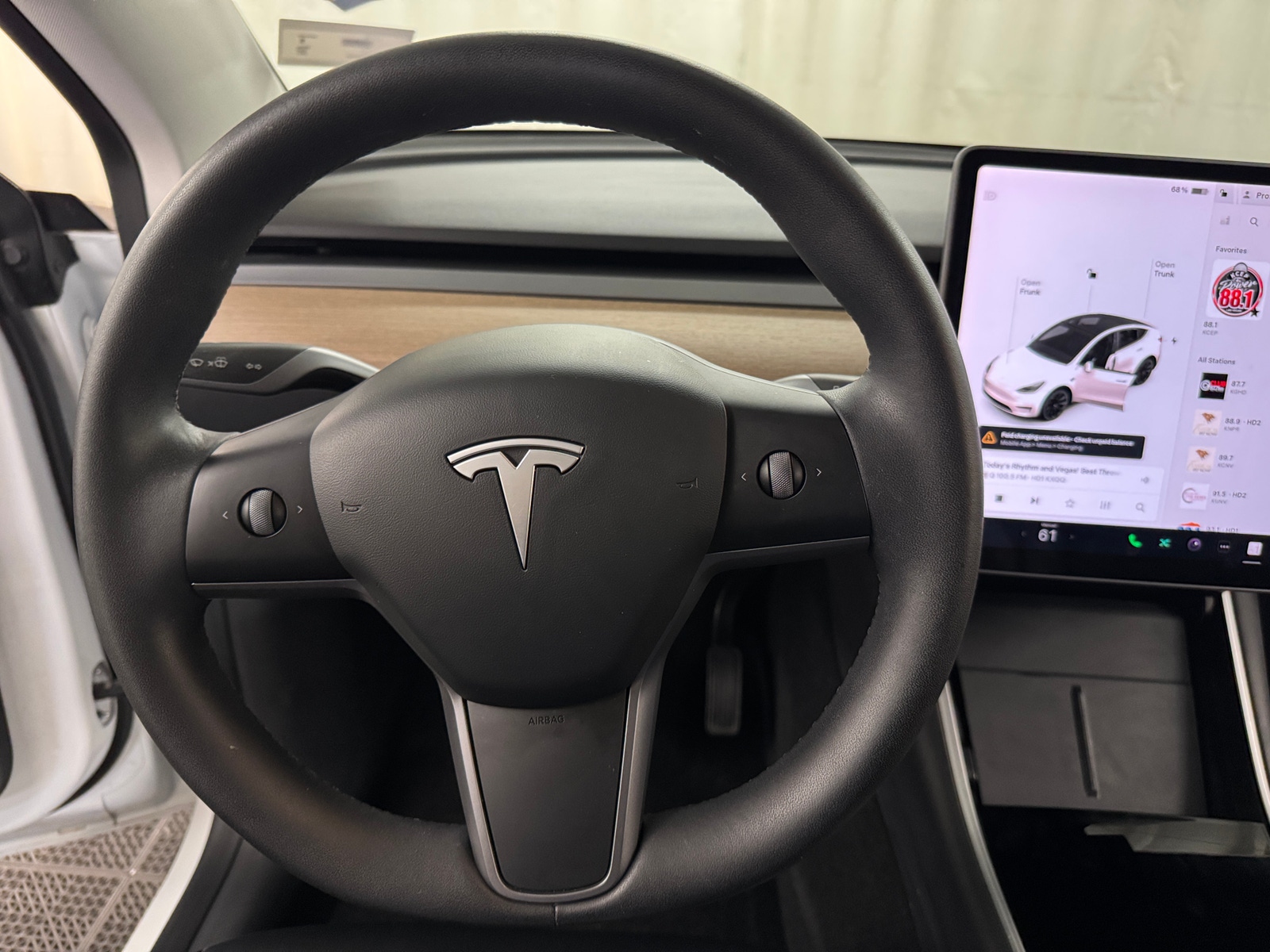 Thumbnail: 2021 Tesla Model Y - 4