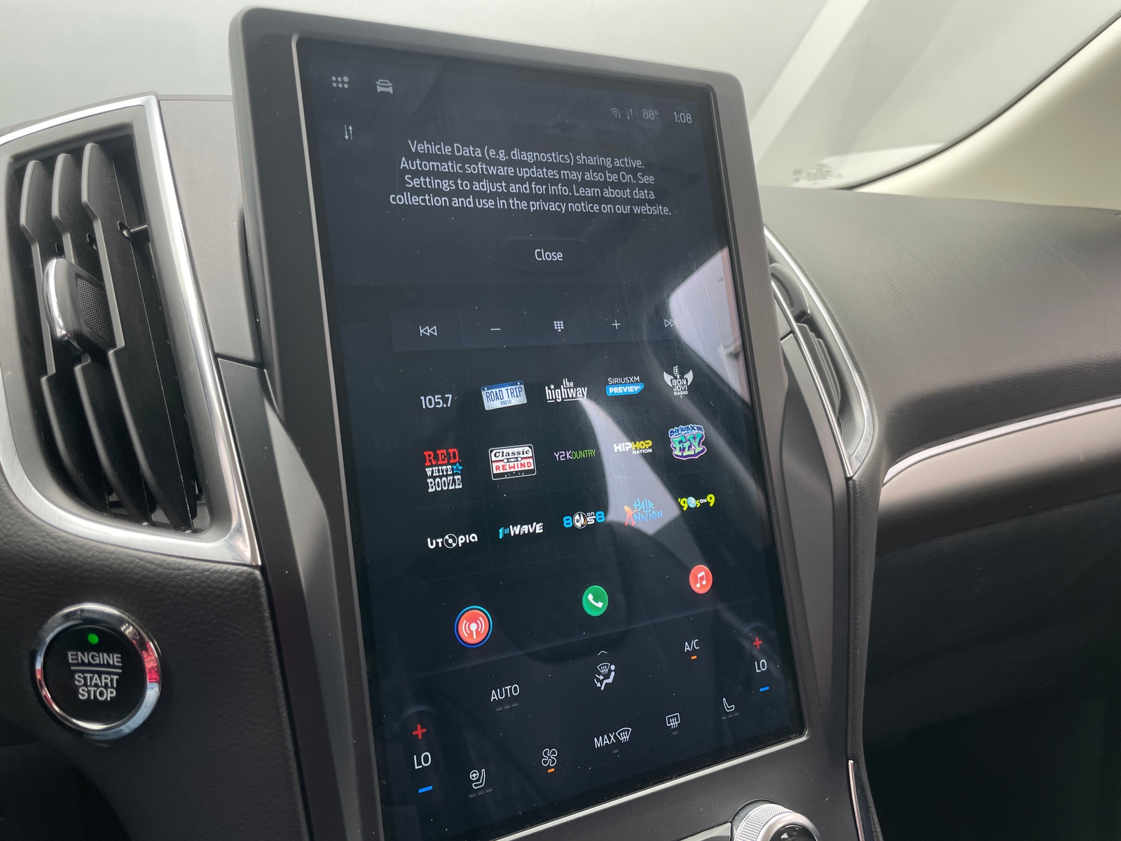 Thumbnail: 2024 Ford Edge - 3