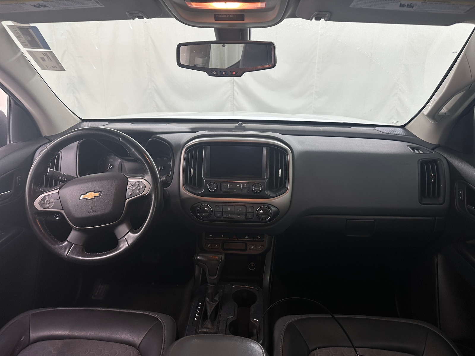 Thumbnail: 2018 Chevrolet Colorado - 3