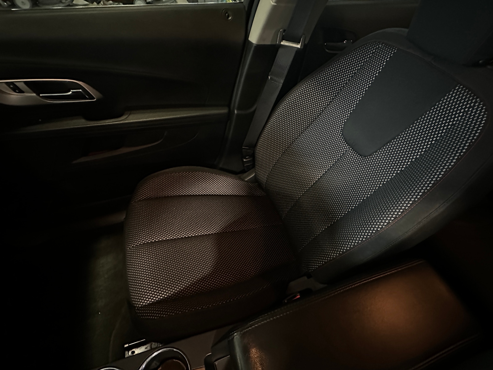 Thumbnail: 2017 Chevrolet Equinox - 2