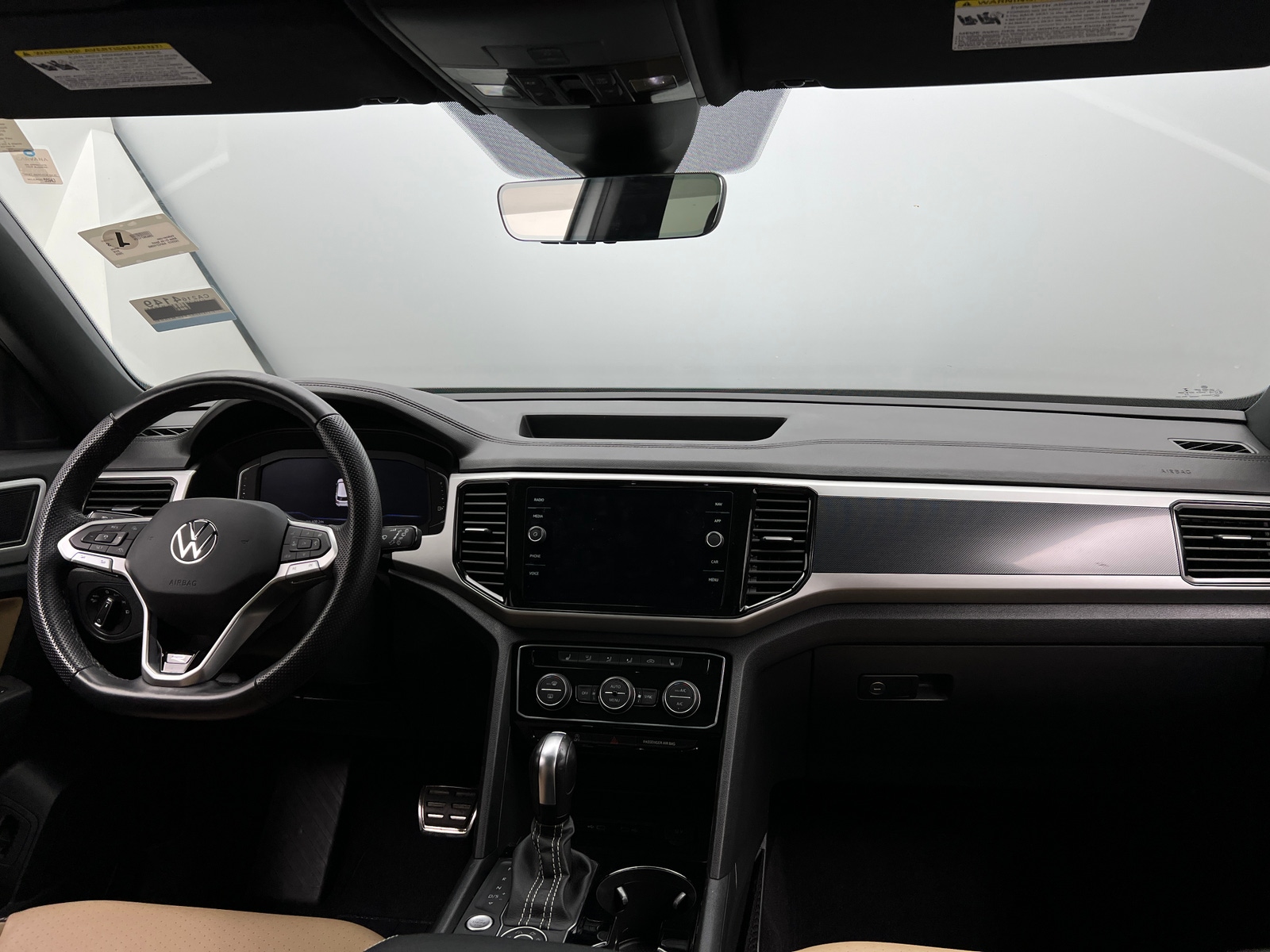 Thumbnail: 2023 Volkswagen Atlas - 2