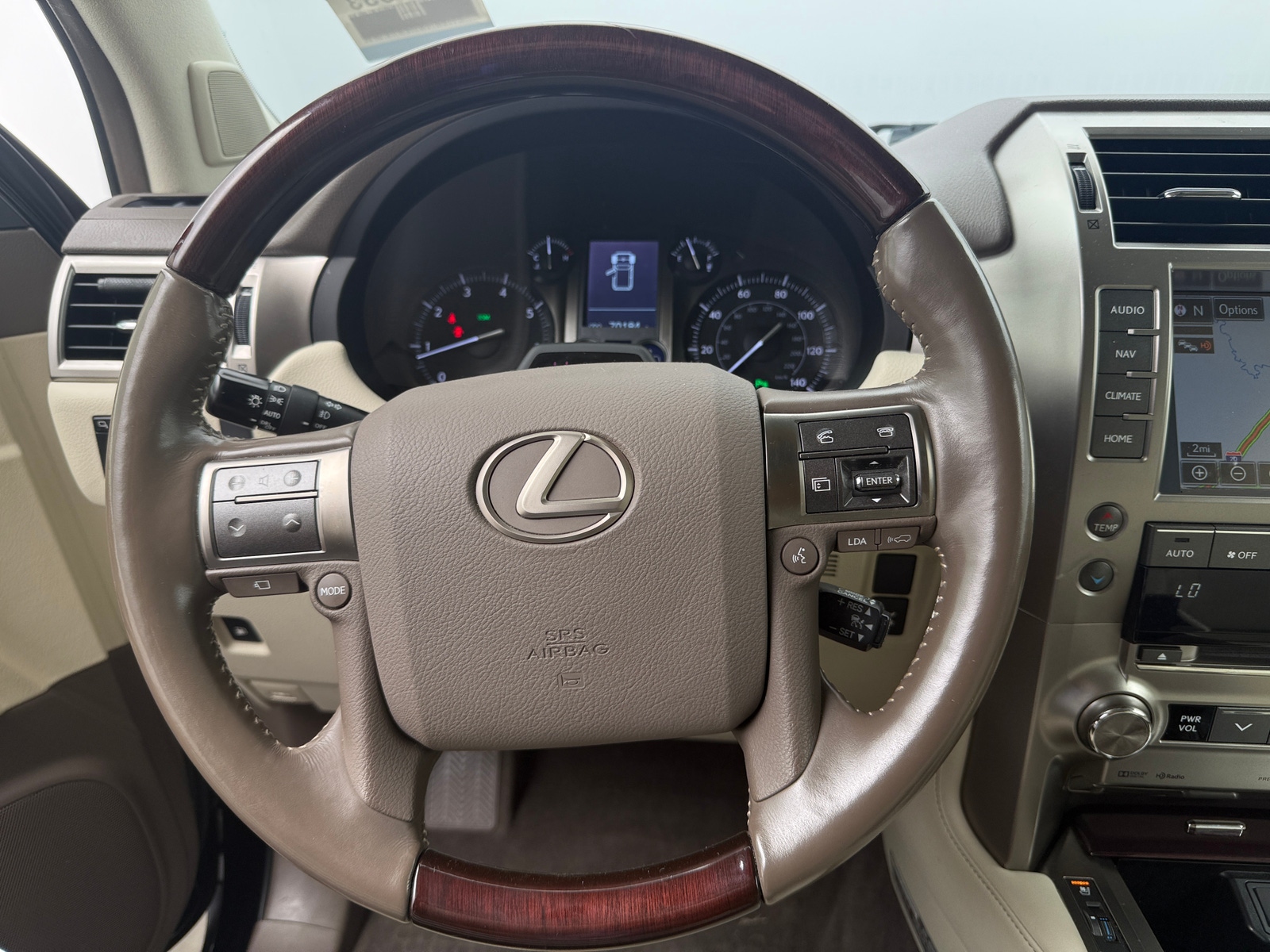 Thumbnail: 2019 Lexus GX - 4