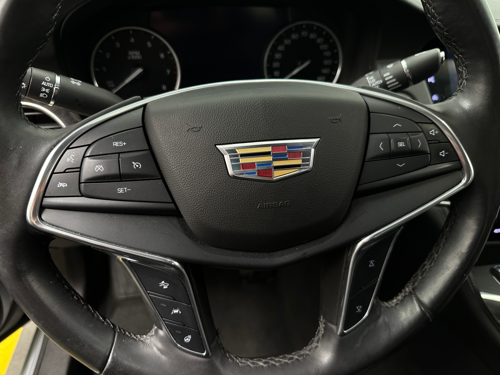Thumbnail: 2018 Cadillac CT6 - 4