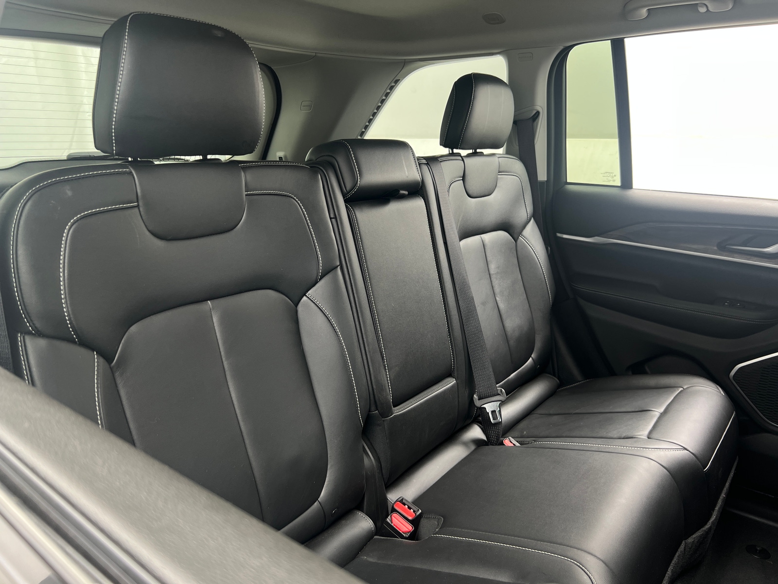 Thumbnail: 2022 Jeep Grand Cherokee - 5