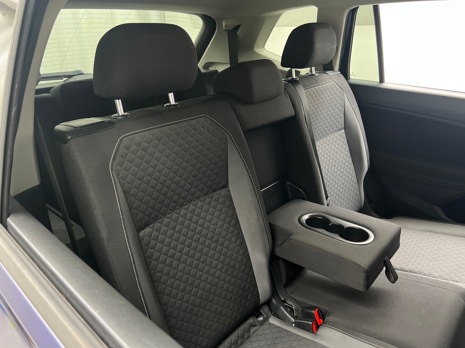 Thumbnail: 2021 Volkswagen Tiguan - 6